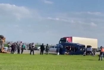 Фотография к новости: Шесть детей погибли в жутком ДТП в России