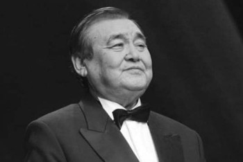 Фотография к новости: Токаев выразил соболезнования в связи с кончиной известного музыканта Ескендира Хасангалиева