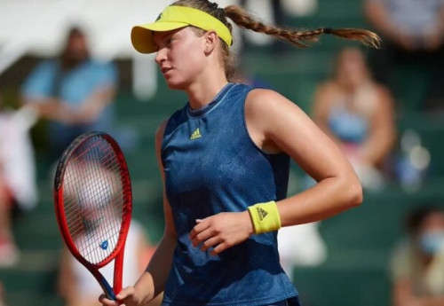 Фотография к новости: Елена Рыбакина стартовала с победы на турнире в Мадриде