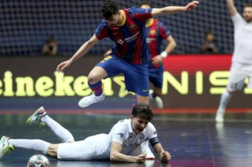 Фотография к новости: "Кайрат" в упорном поединке уступил "Барселоне" путевку в финал Лиги Чемпионов