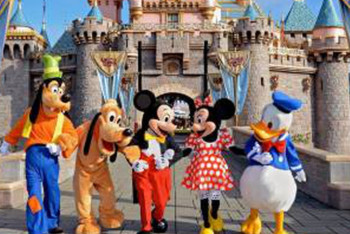 Фотография к новости: Disneyland в Калифорнии открылся впервые с начала пандемии