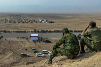 Фотография к новости: Кыргызстан и Таджикистан начали отвод войск из зоны конфликта на границе
