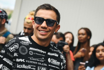 Фотография к новости: Непобежденный нокаутер сделал заявление о бое с Головкиным