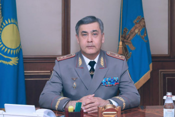 Фотография к новости: "Наша страна находится под постоянной защитой на земле, в небе и на море" – глава Минобороны