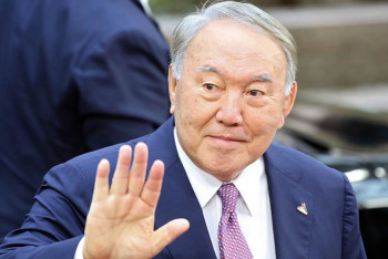 Фотография к новости: Назарбаев поздравил казахстанцев с Днем Победы