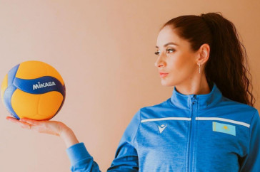 Фотография к новости: Казахстанская волейболистка взбудоражила фанатов горячим фото