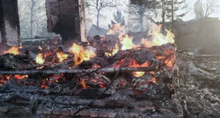Озвучена предварительная причина крупного пожара в ВКО