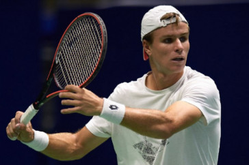 Фотография к новости: Казахстанский теннисист вышел в четвертьфинал турнира в Хорватии