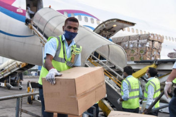 Фотография к новости: Гуманитарную помощь из РК доставили в Индию