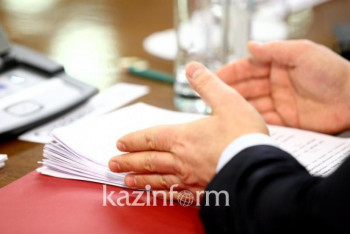 Фотография к новости: Глава КНБ РК сможет поощрять казахстанцев и иностранцев за вклад в нацбезопасность