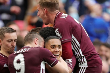 Фотография к новости: "Лестер" впервые завоевал Кубок Англии, обыграв в финале "Челси"