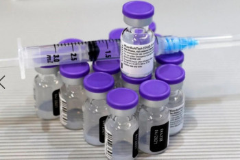 Фотография к новости: 80-летней японке по ошибке ввели две дозы вакцины за сутки