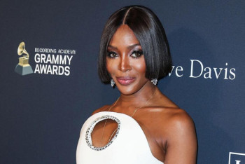 Фотография к новости: Супермодель Наоми Кэмпбелл родила первенца в 50 лет