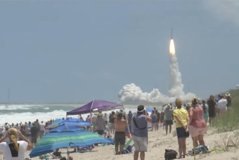 Фотография к новости: Спутник для обнаружения баллистических ракет запустили США