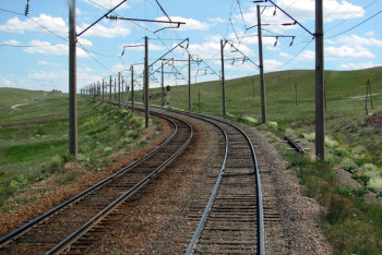 Фотография к новости: Электромонтера убило током на железнодорожных путях в Павлодарской области