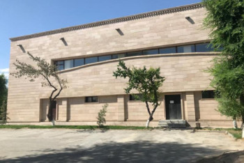 Фотография к новости: Пенсионерка выкупила здание акимата Туркестана под гостиницу