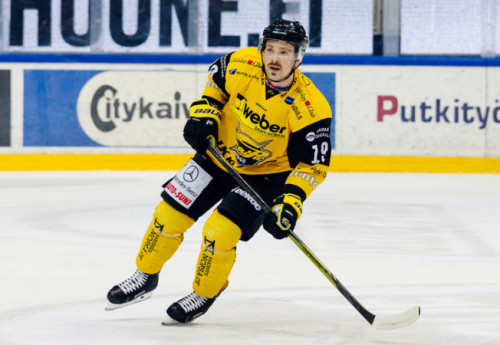 Фотография к новости: "Барыс" подписал канадского форварда