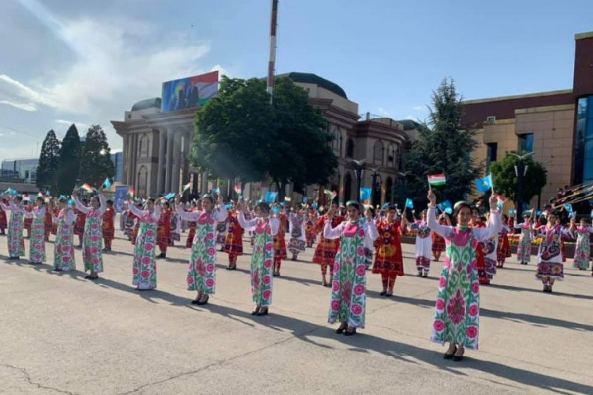 Токаев прибыл с официальным визитом в Душанбе