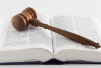 Фотография к новости: В Атырау директор медиахолдинга пригрозил подать в суд на журналиста