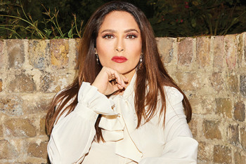 Фотография к новости: Сальма Хайек находилась при смерти из-за коронавируса