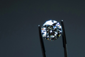 Фотография к новости: На отмывании денег с помощью бриллиантов из Израиля поймали итальянскую мафию