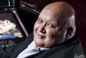 Фотография к новости: "Фирменный юмор, большое сердце и страсть к работе". Каким был актер Фархат Абдраимов