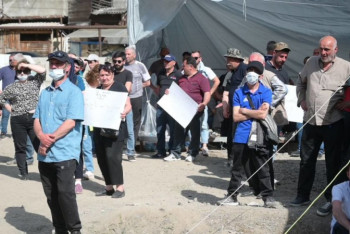 Фотография к новости: Производство "Боржоми" прекращено из-за забастовки на заводе в Грузии