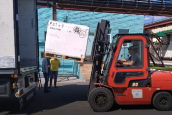 Фотография к новости: Партия второго компонента "Спутника V" отгружена для Нур-Султана