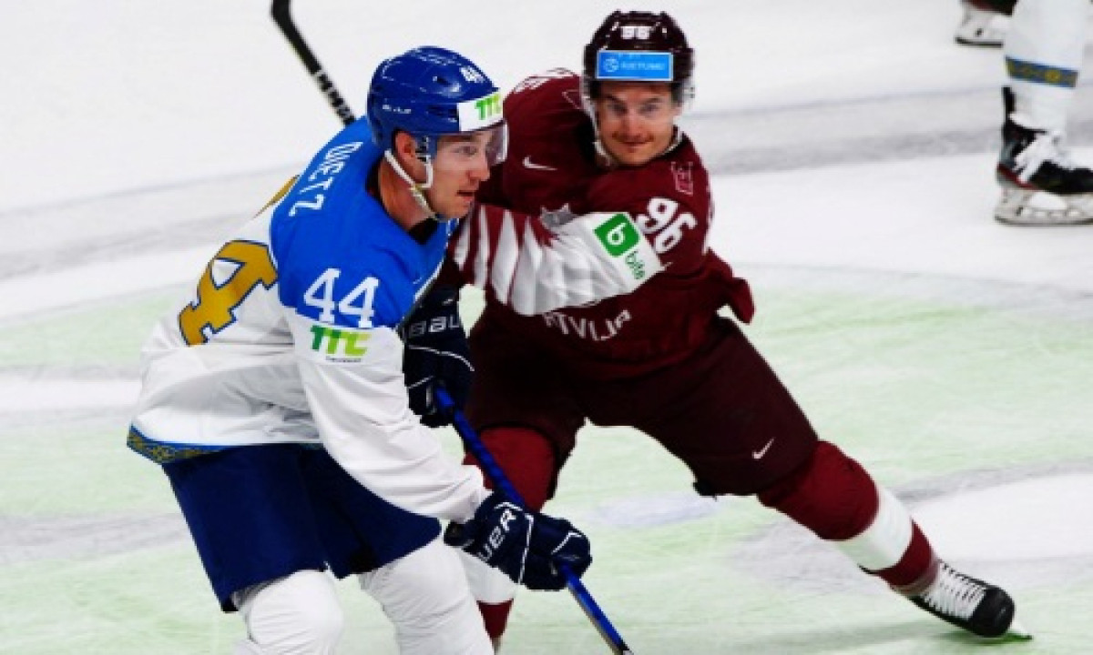 Сборная Казахстана с победы стартовала на ЧМ по хоккею в Латвии