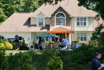 Фотография к новости: Двое убиты на вечеринке в США