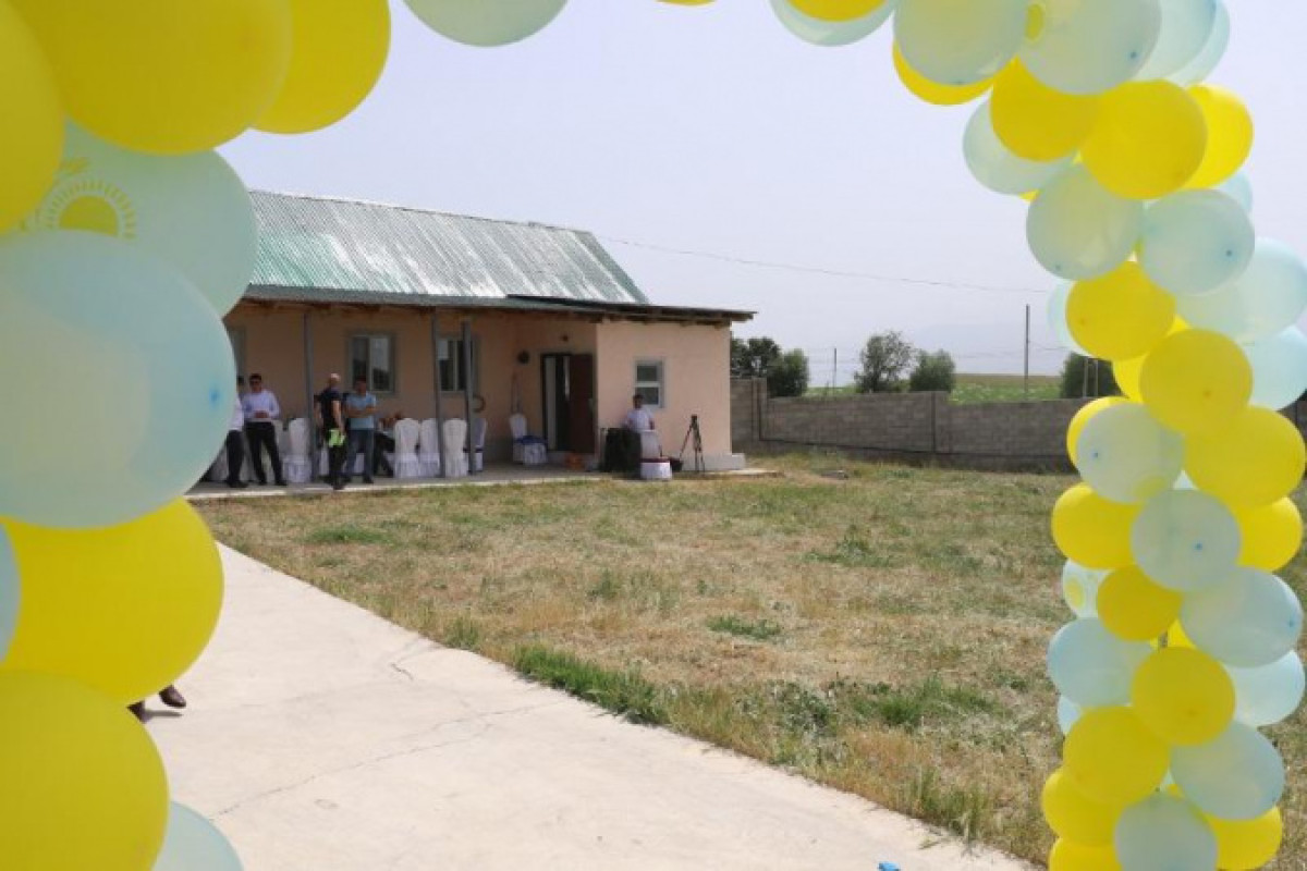 Дом многодетной семье подарили в Туркестанской области