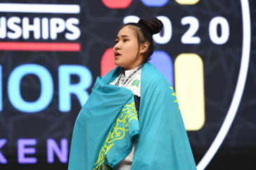 Фотография к новости: Казахстанская штангистка выиграла "бронзу" ЧМ среди юниоров в Ташкенте