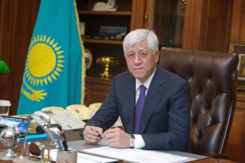 "Пусть думают, гадают" - Баталов о возможном уходе на пенсию