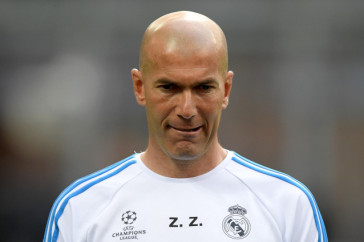 Фотография к новости: Зинедин Зидан покинул пост главного тренера "Реала"