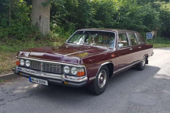 Фотография к новости: Личную "Чайку" Брежнева продают в Германии