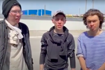 Фотография к новости: Появились первые кадры спасенных туристов в Туркестанской области