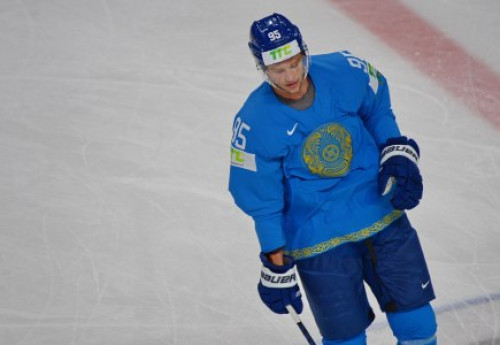 Фотография к новости: Сборная Казахстана уступила Канаде на ЧМ по хоккею