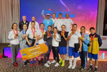 Фотография к новости: Токаев поздравил женскую сборную РК по боксу с победой на чемпионате Азии