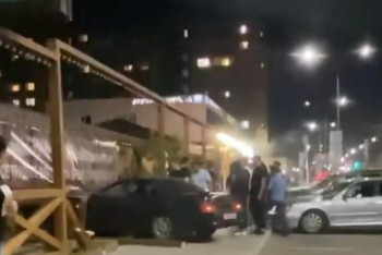 Фотография к новости: Автомобиль въехал в кафе в Нур-Султане