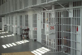 Фотография к новости: В Италии выпустили из тюрьмы мафиози, убившего сто человек