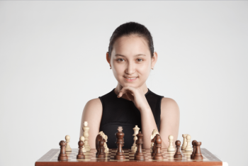 Фотография к новости: Шахматистка Жансая Абдумалик выиграла гран-при на турнире в Гибралтаре