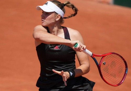 Фотография к новости: Рыбакина вышла в четвёртый круг "Ролан Гаррос"