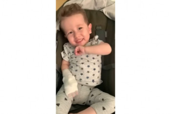 Фотография к новости: Маленькому Эмиру сделали укол за миллиард