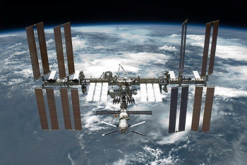 Фотография к новости: NASA и Роскосмос продлят работу МКС до 2030 года