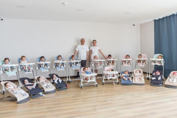 Фотография к новости: Супруги за год родили 20 детей от суррогатных матерей