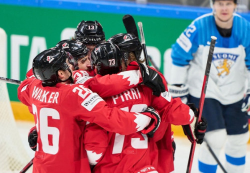 Фотография к новости: Сборная Канады в 27-ой раз выиграла титул чемпиона мира