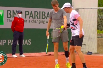 Фотография к новости: Бублик и Голубев вышли в полуфинал "Ролан Гаррос"