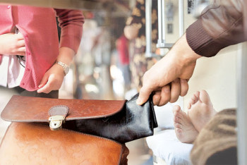 Фотография к новости: Почти 117 миллионов тенге украли в поезде у казахстанки