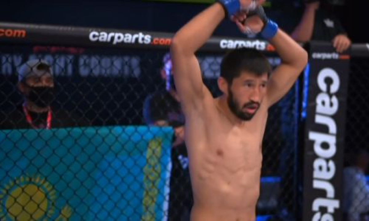 Арман Оспанов проиграл первый бой в американском промоушне