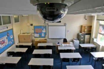 Фотография к новости: В большинстве школ РК отсутствует система безопасности - МВД